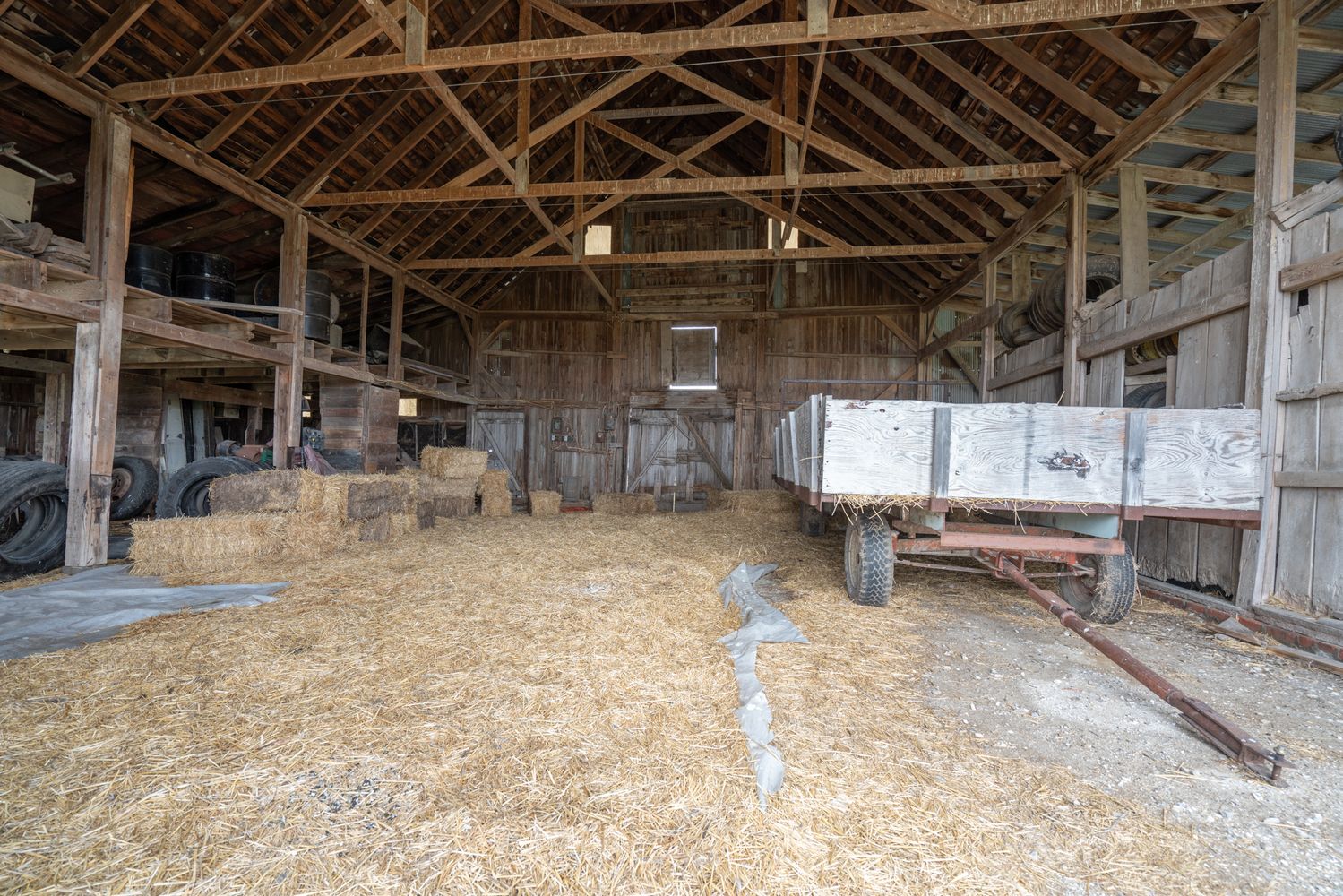 1975 County Road 1440, Moberly, MO 65270